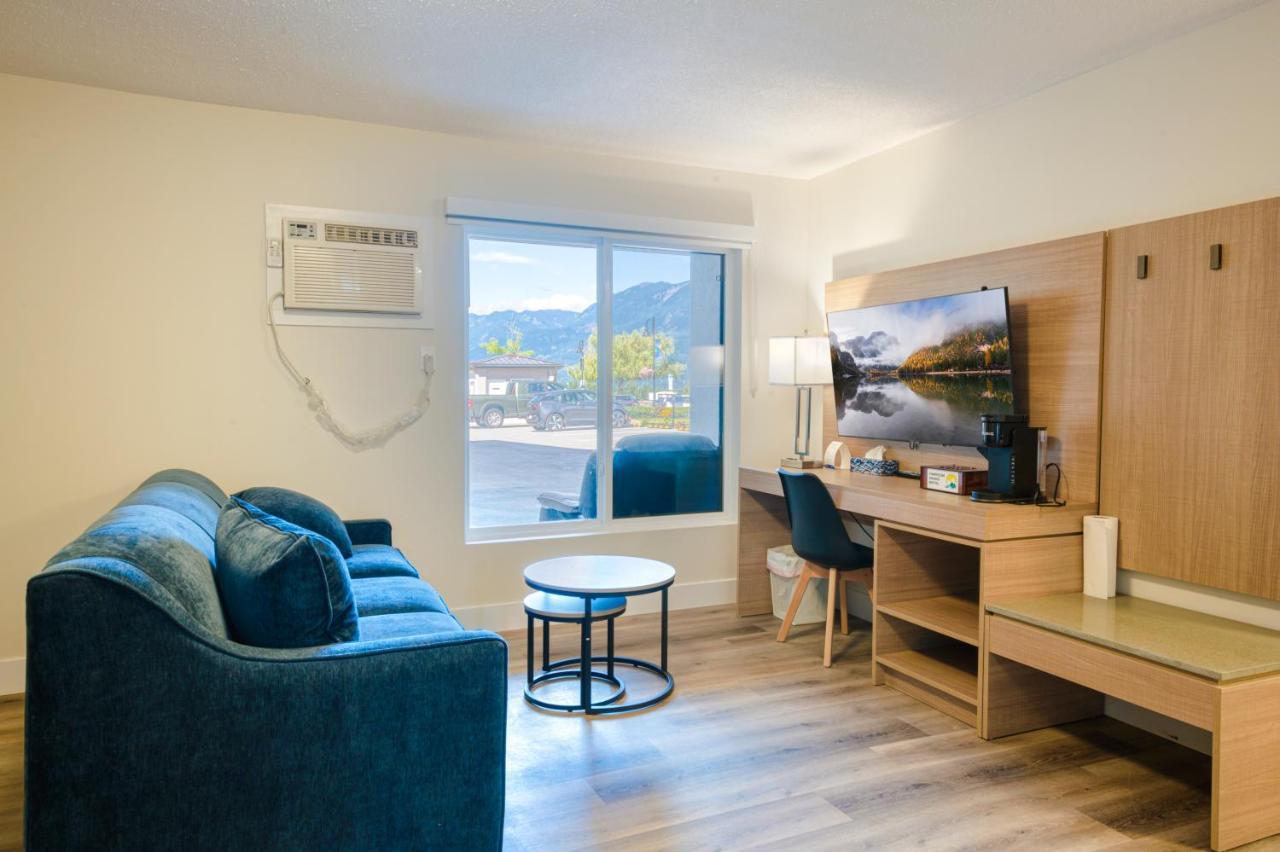 Harrison Grand Motel Harrison Hot Springs Exteriör bild